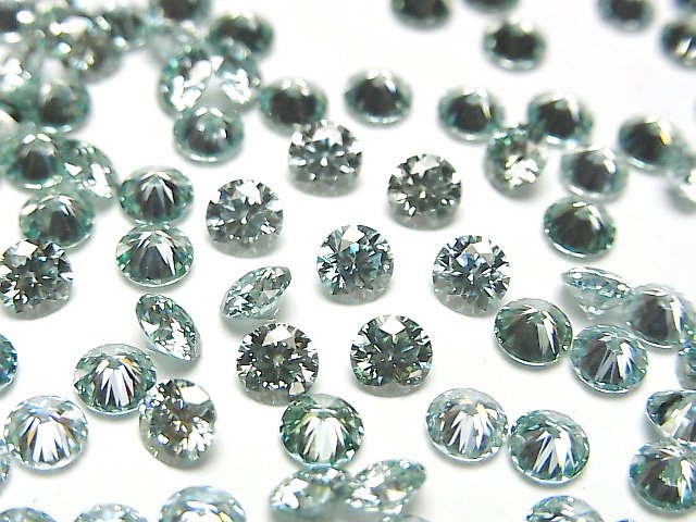 モアサナイトはダイヤモンドと似ており、その見極め方、見分け方を解説します。