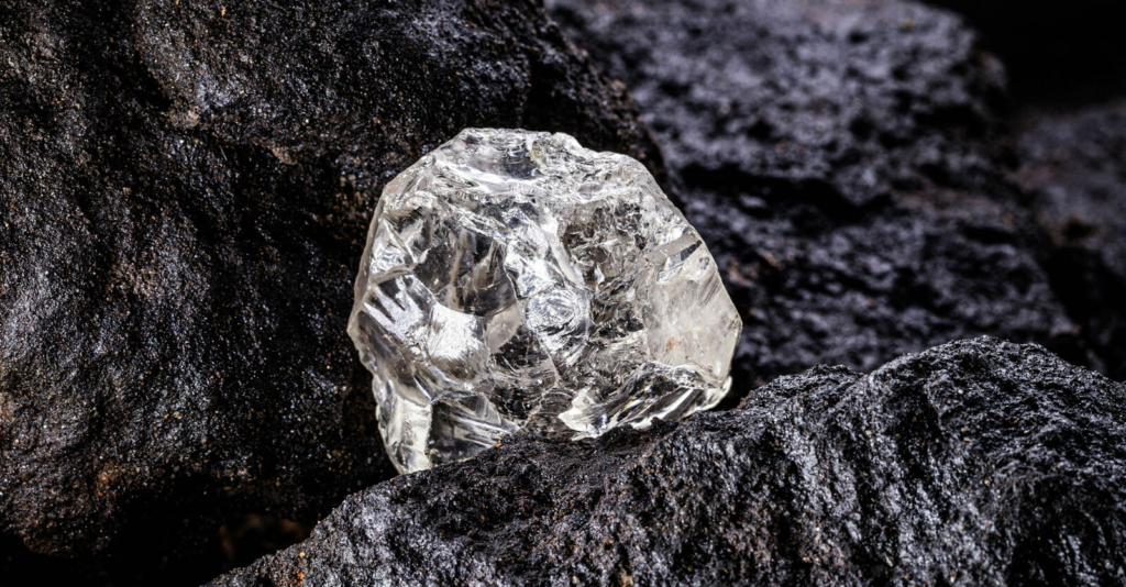 ダイヤモンドとは？ダイヤモンドの特徴や意味・魅力を詳しく解説します。